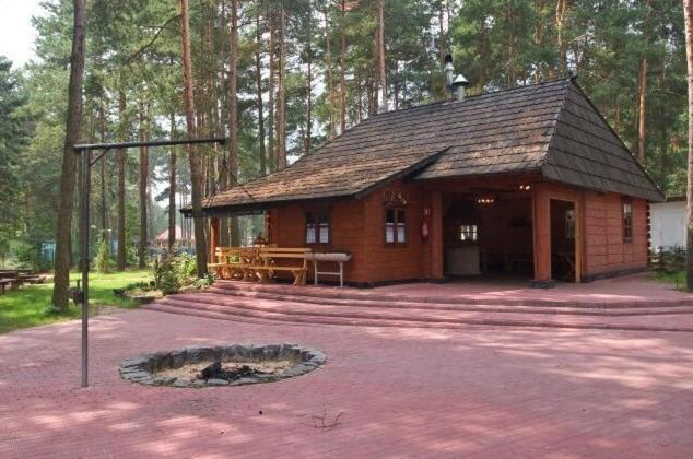 Centrum Szkolenia I Rekreacji Краснобруд Экстерьер фото